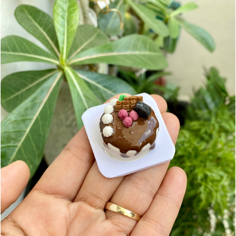 Mô hình bánh mini bằng đất sét