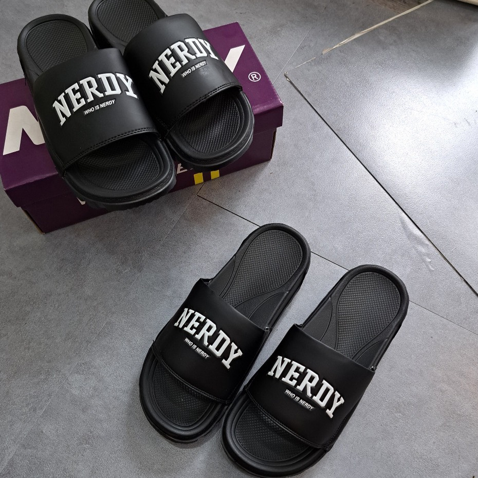 Mẫu dép nam nữ NERDY ( Chính Hãng ) kiểu mới đế mềm cao cấp , Dép Unisex quai ngang đế bánh mì nữ na