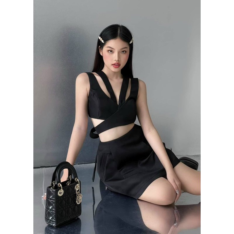 Tiny Set ngắn