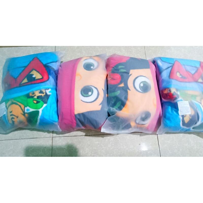 ÁO CHOÀNG BIẾN HÌNH KUN SIÊU CUTE