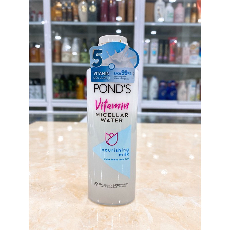 Nước tẩy trang Pond"s tinh chất sữa 100ml
