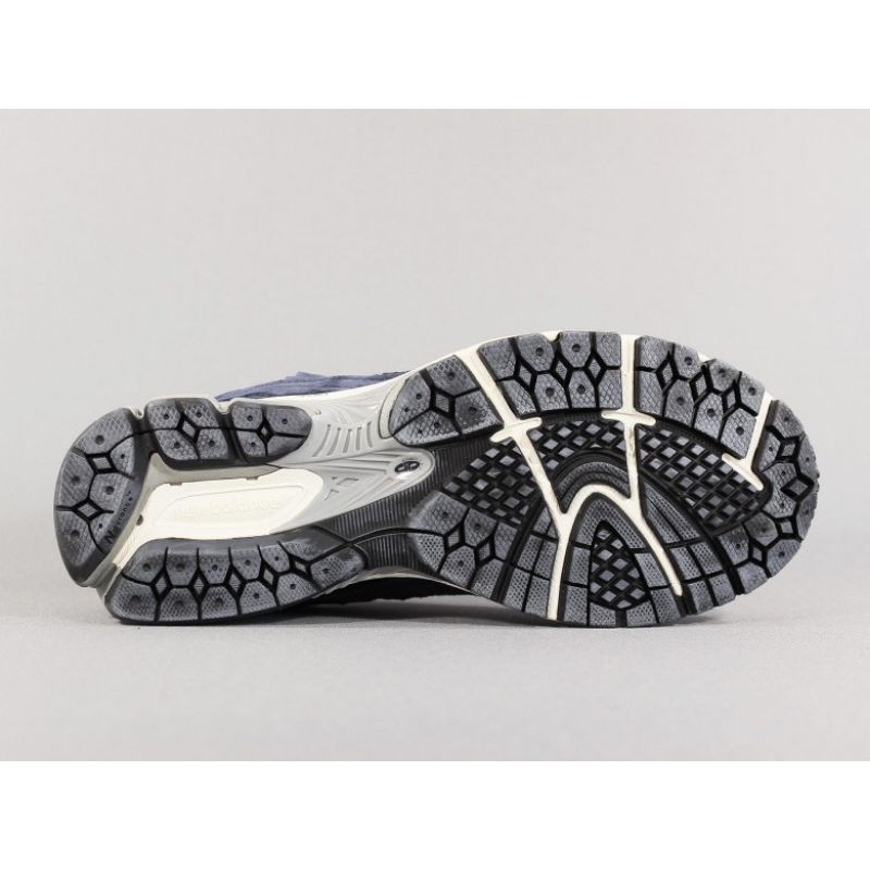 𝘽𝙞𝙂 𝙎𝘼𝙇𝙀  Giày Thể Thao New Balance 2002R 'Protection Pack' M2002R _ Tặng Kèm Tất Xịn