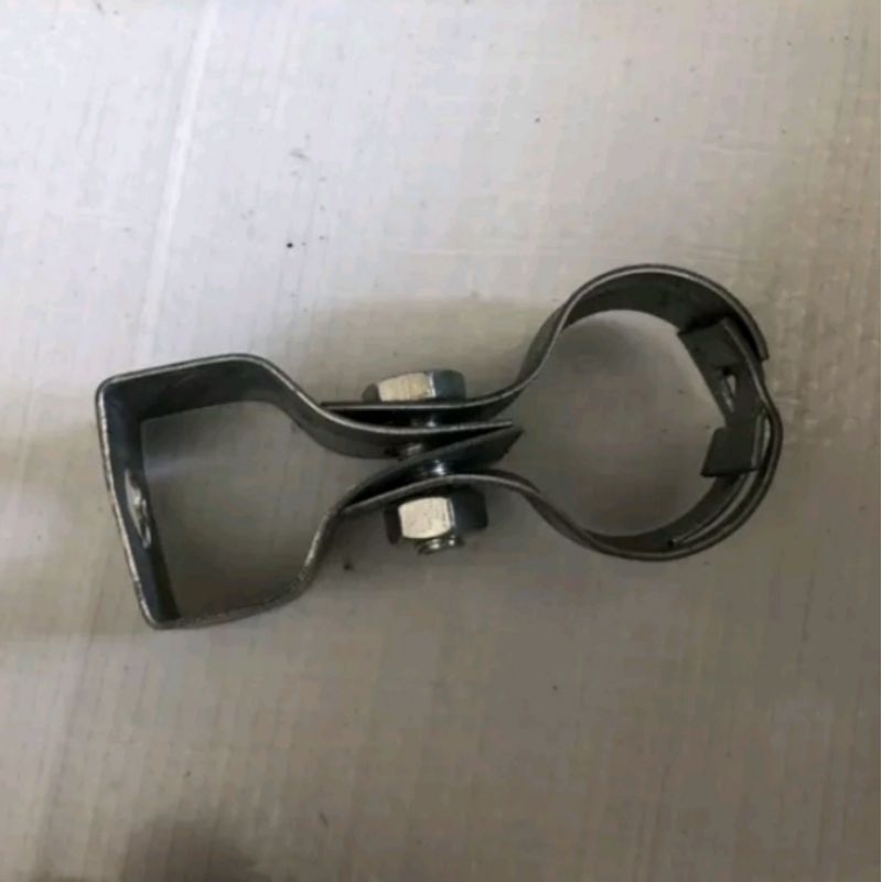 Đai treo, cùm treo ống nước