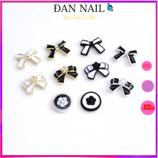 Charm nơ nail đính móng đen trắng nghệ thuật