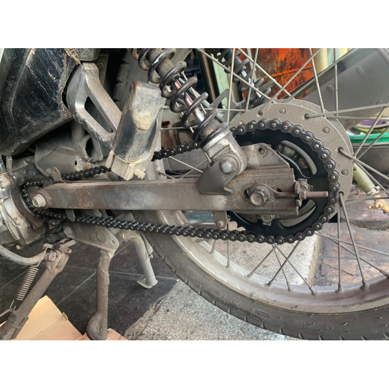 Sên tải cho xe số các loại dài 108L.