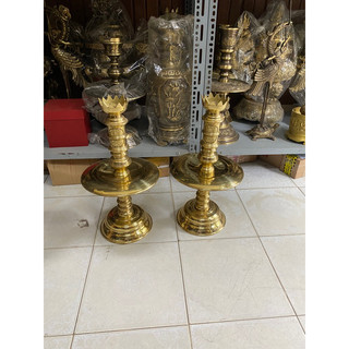Đôi chân nến thờ cỡ đại bằng đồng cattut đôi chân đèn