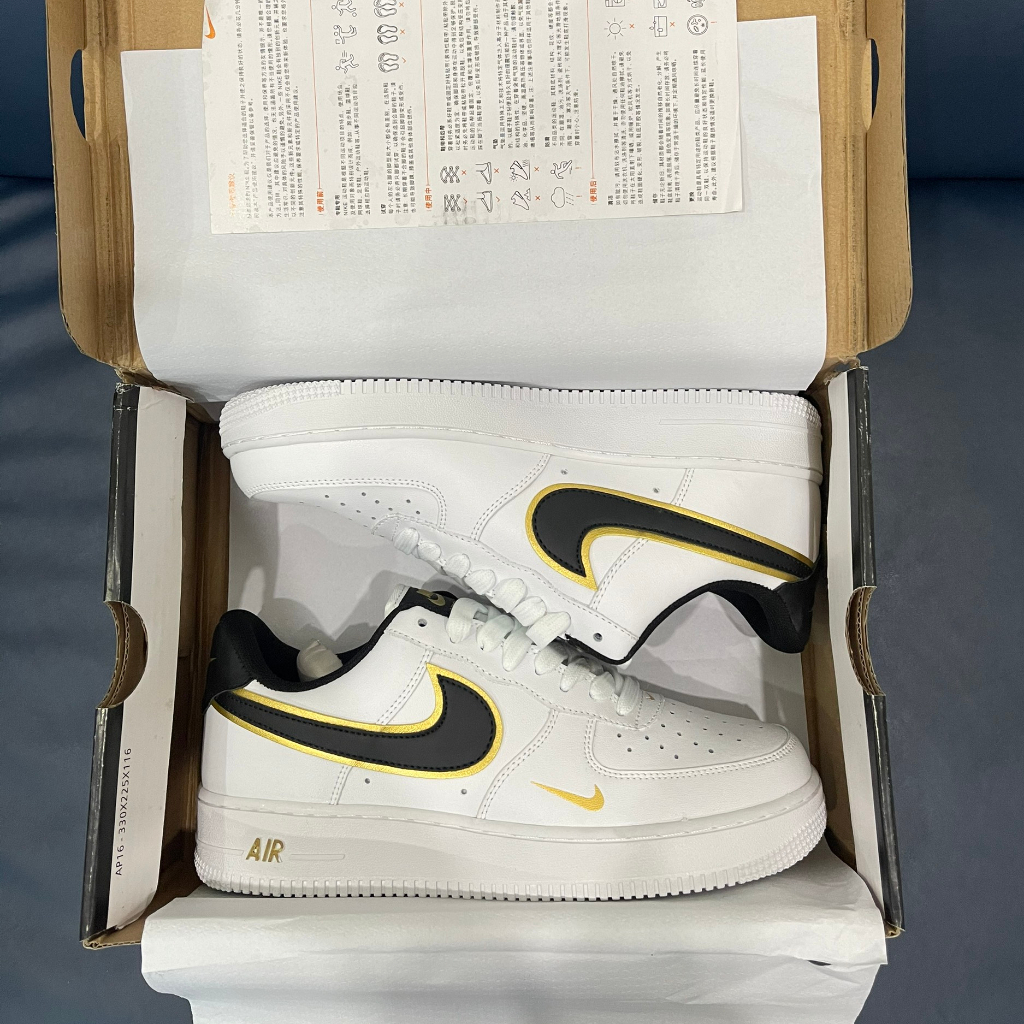 Giày_Nike Air Force 1 vệt đen viền vàng, giày Af1 White Black bản chuẩn đế Air nam nữ full phụ kiện | BigBuy360 - bigbuy360.vn