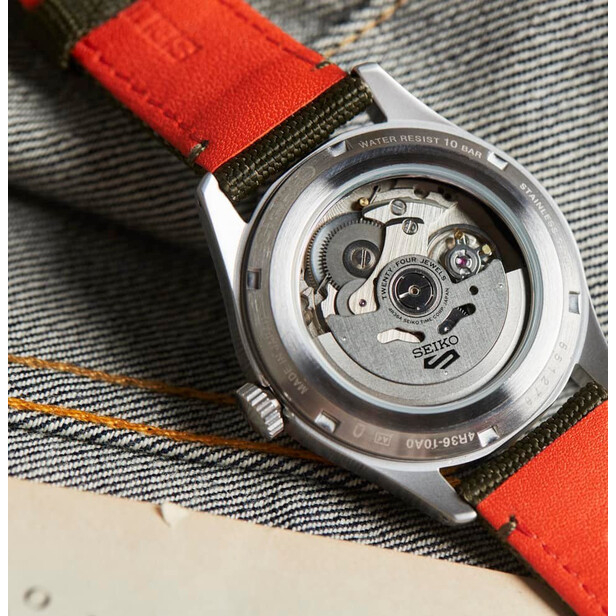 Đồng Hồ Nam SeiKo 5 SRPH29K1 Sports Watch Automatic - Mặt Kính Hardlex - Dây Vải Xanh Chính Hãng