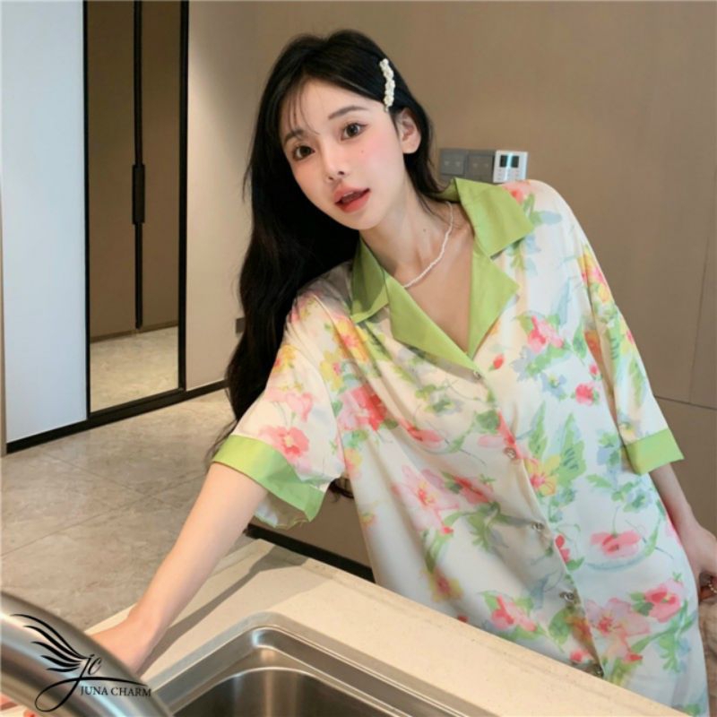 Đầm ngủ nữ form sơmi điệu đà nữ tính. họa tiết hoa kết hợp thiết kế viền màu cực nổi bật xinh xắn. nhẹ nhàng nhưng cuốn.