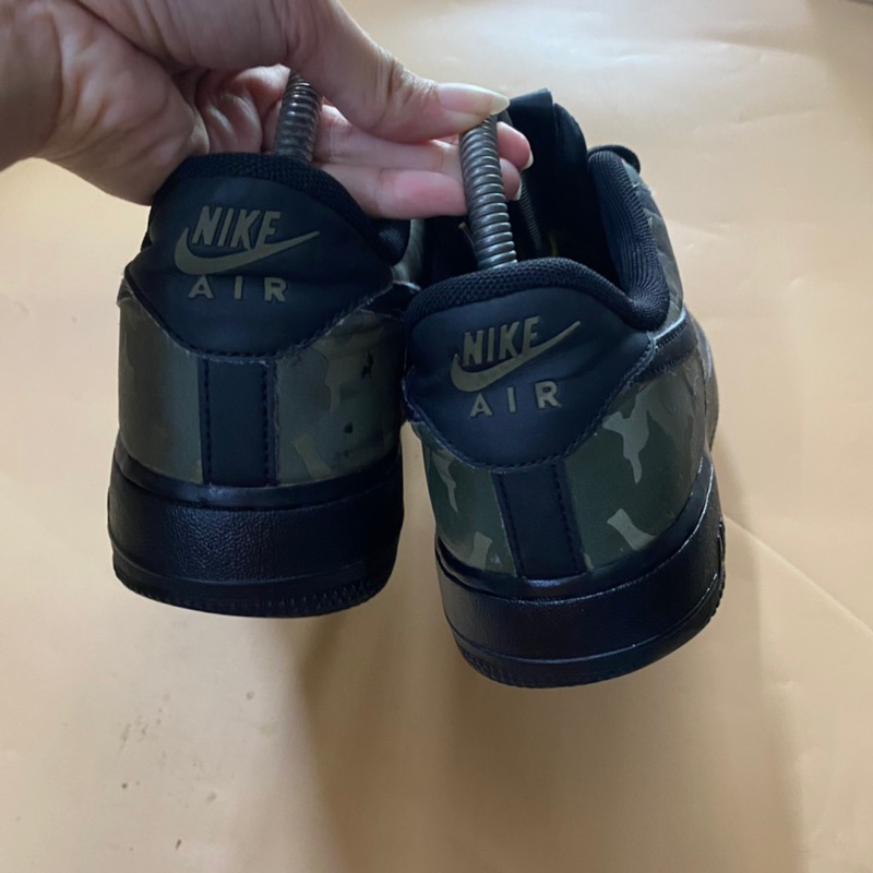 Giày chính hãng đã qua sử dụng