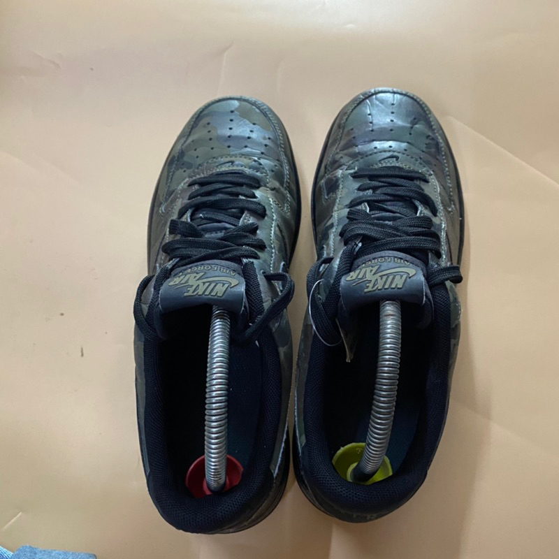 Giày chính hãng đã qua sử dụng