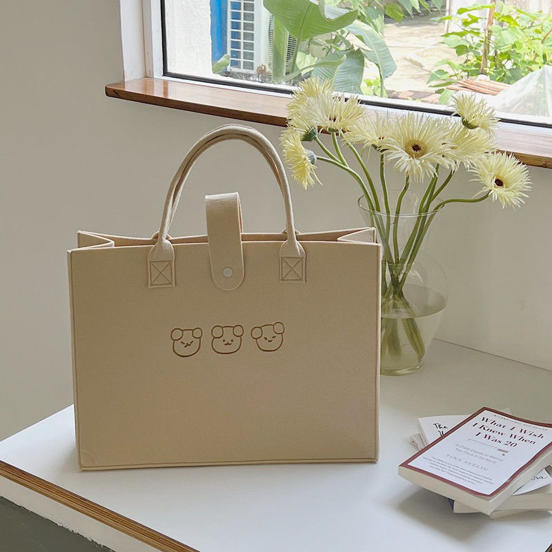 Túi Xách Nỉ Hoạ Tiết Hình Gấu Màu Nâu Trà Sữa Dễ Thương