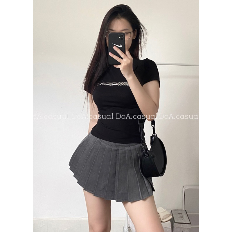 Áo phông nữ hai phiên bản ngắn - dài bo eo đính chữ kim loại phong cách hiphop đường phố DoA363