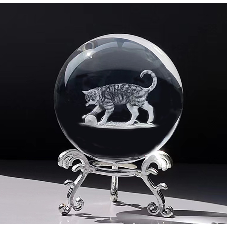 Quà tặng để bàn quả cầu 3D 8cm pha lê  mèo  có đế led ánh sáng