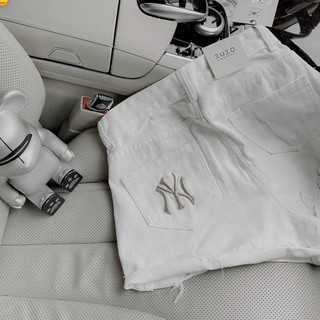 Quần short kaki nữ tua rua đáy thêu chữ n y xinhh ly