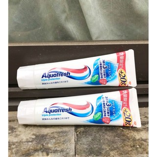 Kem đánh răng Aquafresh Nhật Bản