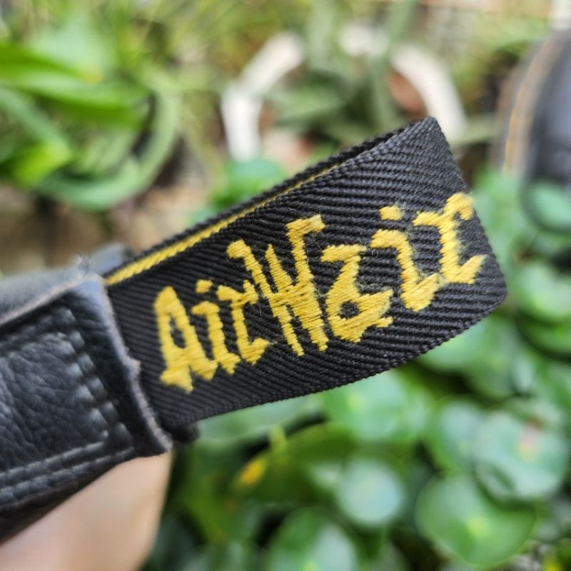 Giày boot da thật Dr.Martens AirWair AW008 da nguyên miếng vintage authentic 6UK size 39 - em và nắng