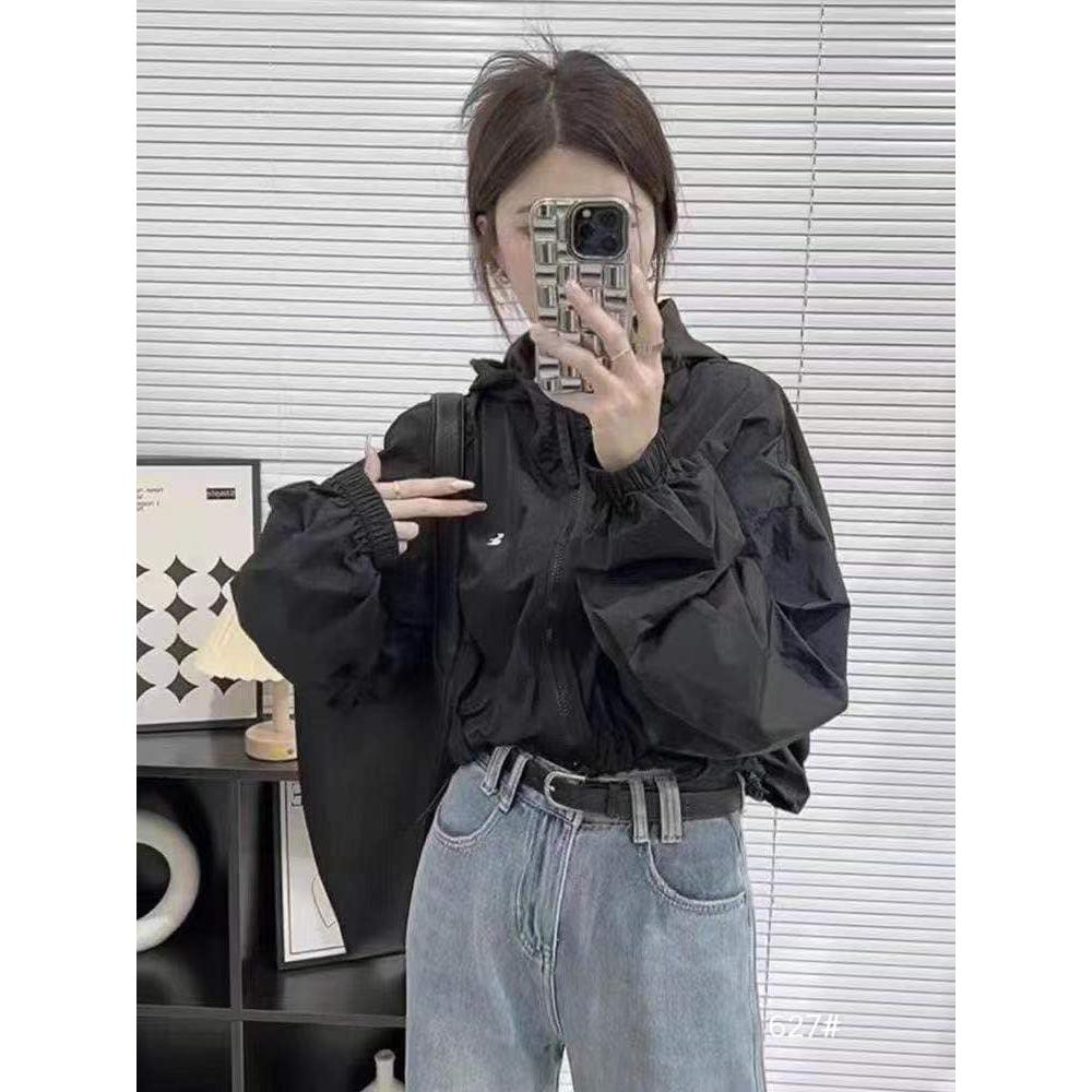 Áo gió dáng ngắn chuẩn hãng hàng đẹp