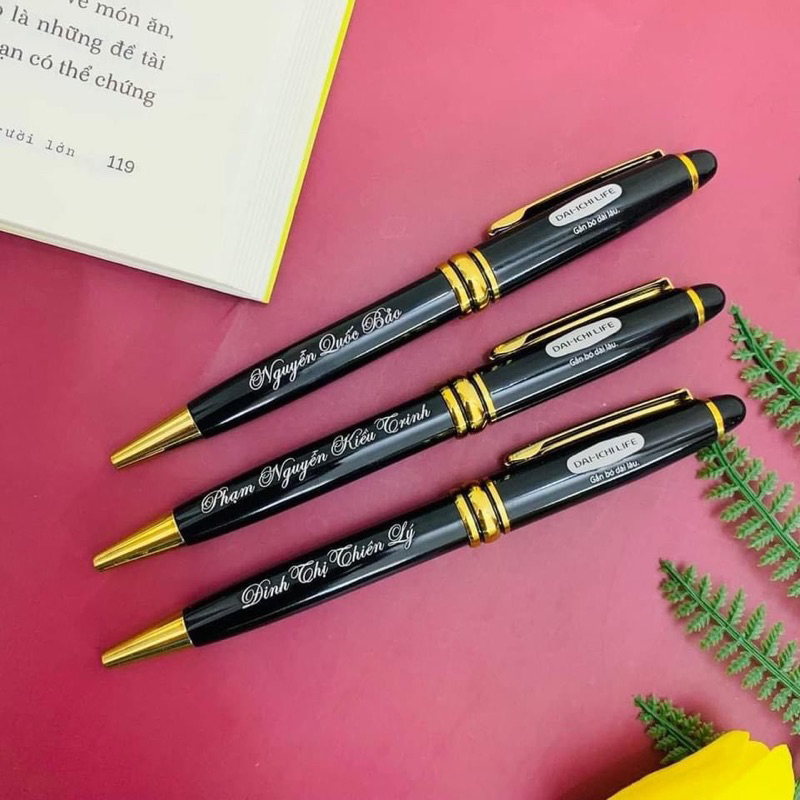 Bút ký xoay khắc tên - Miễn phí khắc tên, logo, câu chúc theo yêu cầu