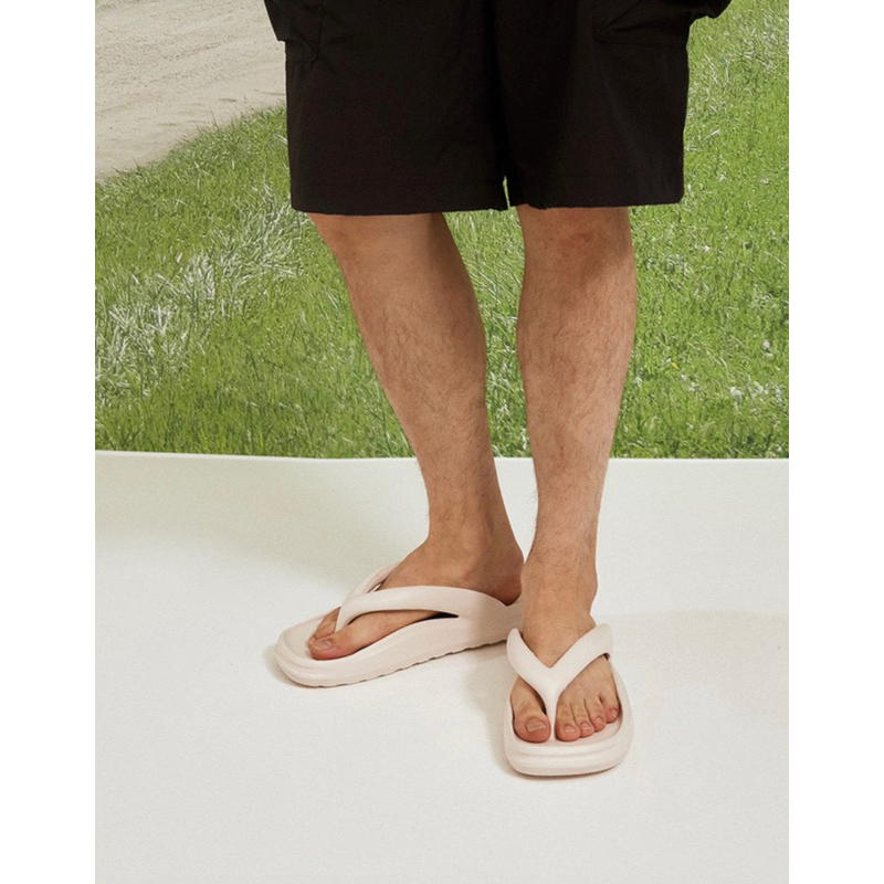 Xuất Xịn - Tông Bánh Mì Unisex 23,65