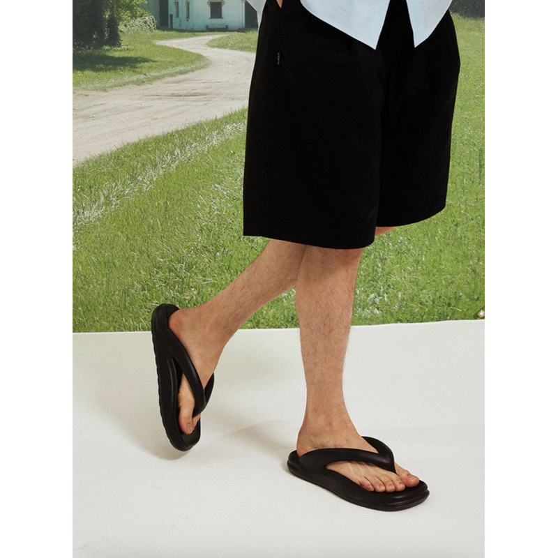 Xuất Xịn - Tông Bánh Mì Unisex 23,65