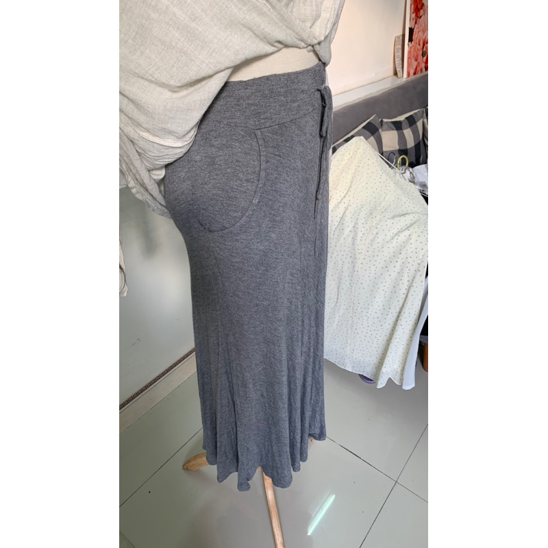Chân váy xoè dài thun xám korea
