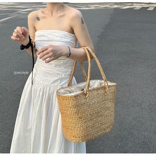 𝐅𝐄𝐋𝐈𝐄 𝐃𝐑𝐄𝐒𝐒 | 𝐦𝐢𝐫.𝐛𝐲𝐡𝐢 | Đầm quây linen hàn (có dây kèm)