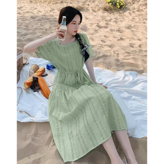 ĐẦM  MAXI CỔ VUÔNG CỘT EO TAY BỒNG