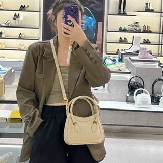 Túi sách Charles & keith sizze 20