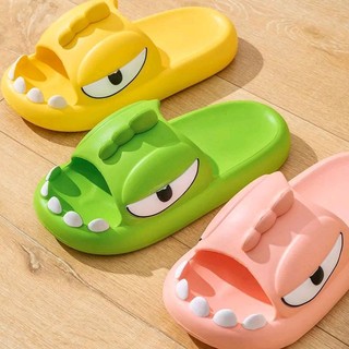 Dép Nữ ,Dép Hình Cá Mập Cute Dễ thương