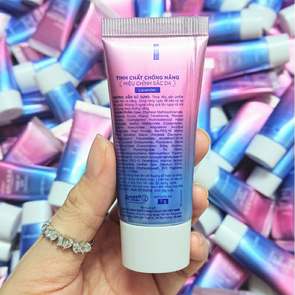 Tinh chất chống nắng hiệu chỉnh sắc da Sunplay Skin Aqua Tone up UV SPF 50+, PA++++- Hàng mẫu 7g