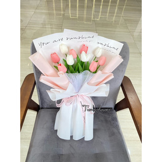 Bó hoa tulip 10 bông giống hoa thật