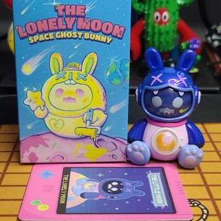 Mô hình sưu tập Shinwoo The Lonely Moon chính hãng 52Toys