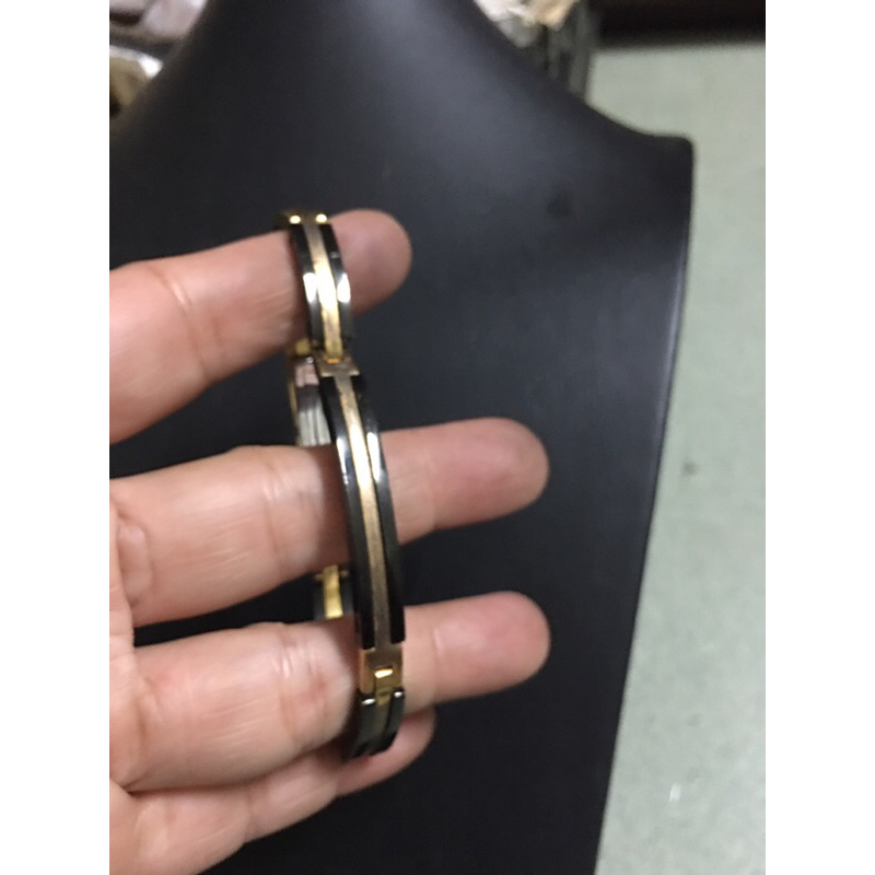 Vìng tay 3 màu đen trắng vàng hiệu si tuyển Nhật
