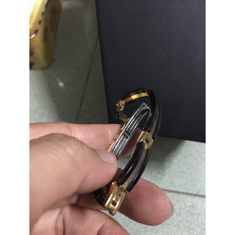 Vìng tay 3 màu đen trắng vàng hiệu si tuyển Nhật