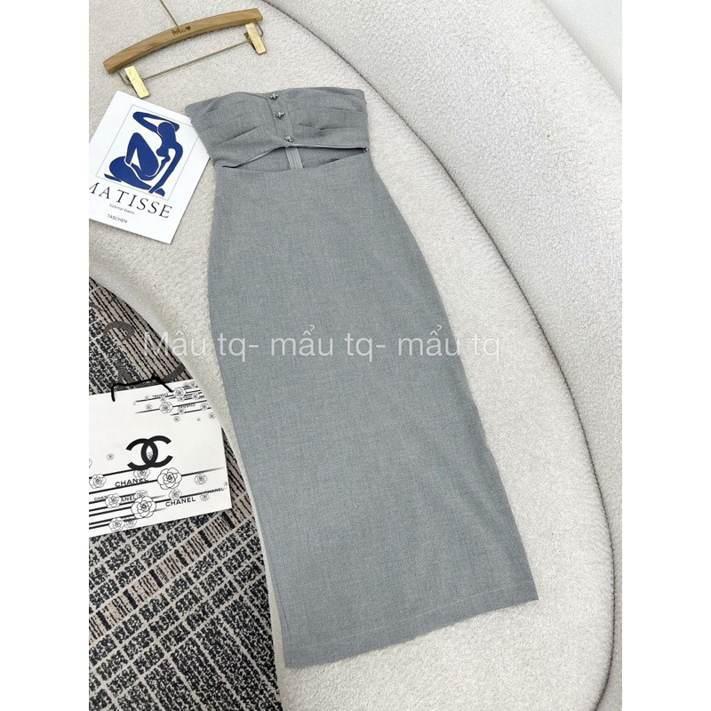 Đầm quây hở eo xếp ly ngực siêu sang
