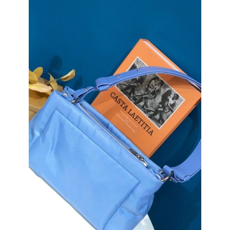 Túi kẹp nách  GANNI medium Baguatte