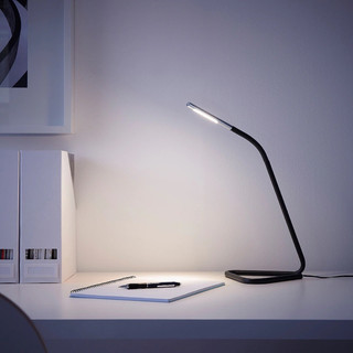 Đèn bàn LED HÅRTE chính hãng ( có sẵn)