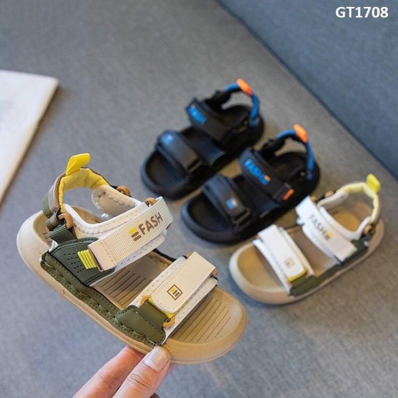 Sandal cho bé