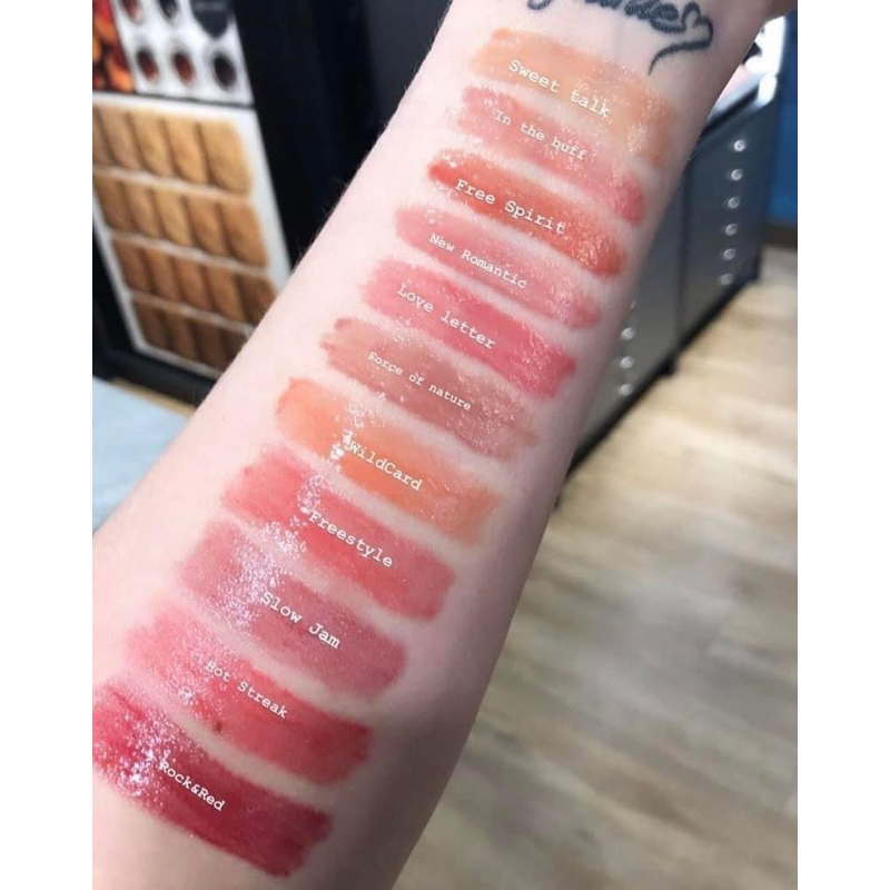Son bóng dưỡng môi Bobbi Brown crushed oil- infused gloss