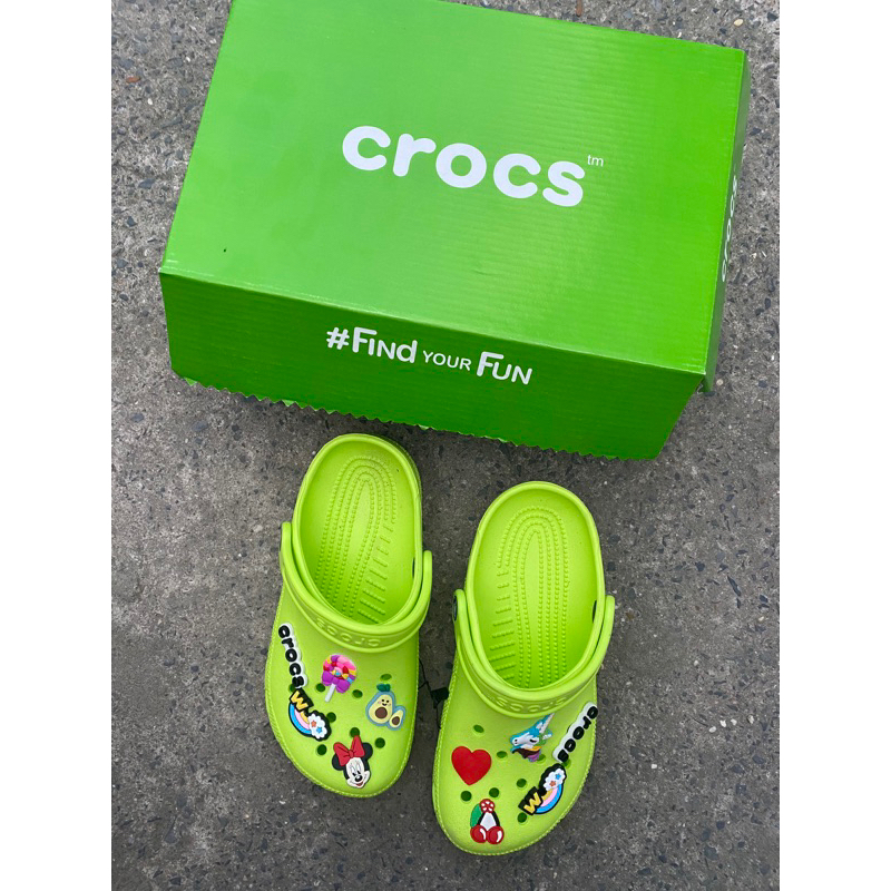 HỘP ĐỰNG DÉP CROCS