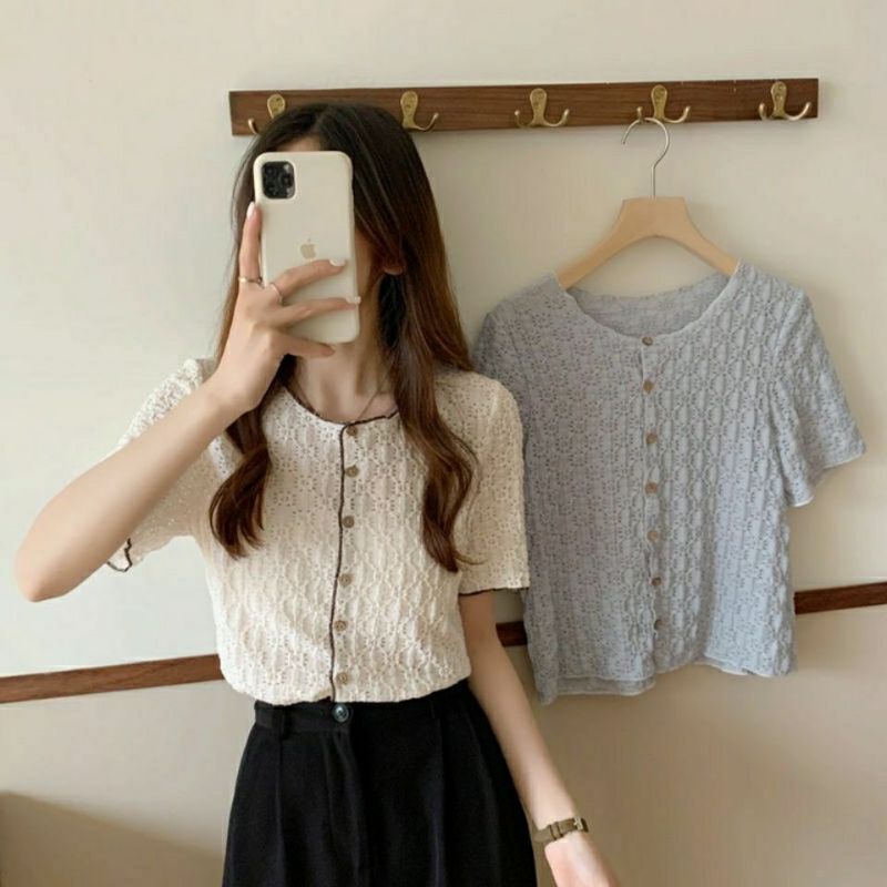 Áo ren hoa hàng QC trẻ trung