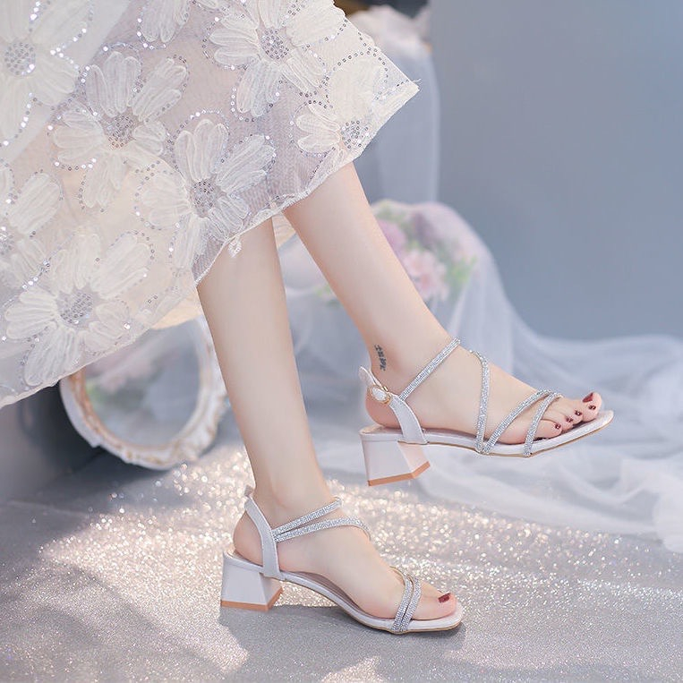 Giày sandal gót vuông phối dây đá cao 5cm