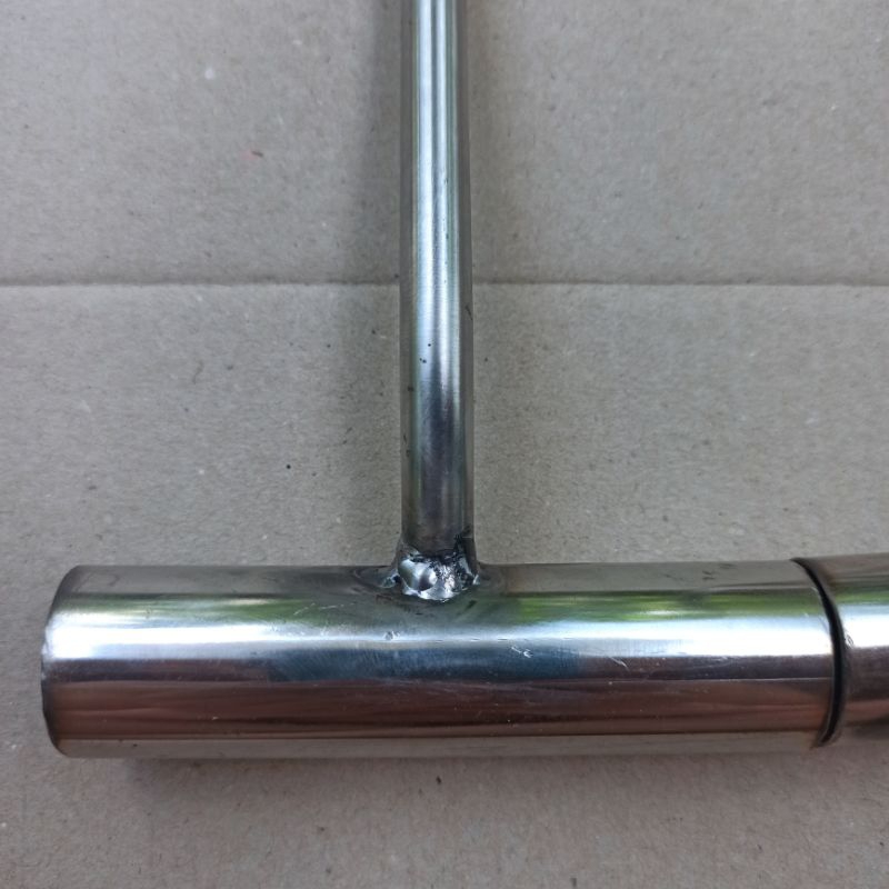 Cây móc nước đá inox  dài 25 cm cán inox