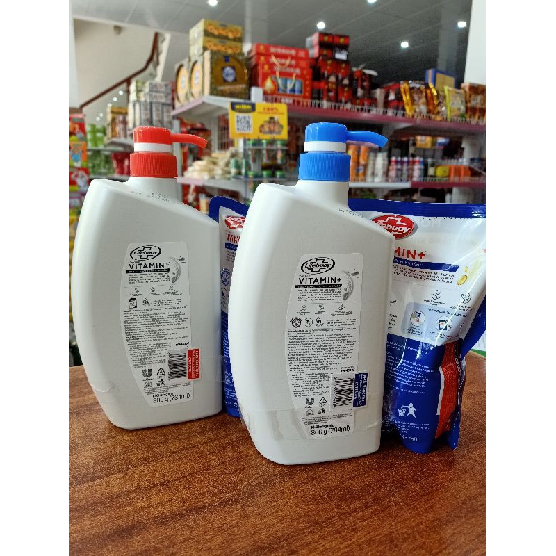 Sữa tắm lifebuoy bảo vệ vượt trội chai 800 g km sữa tắm 300 g