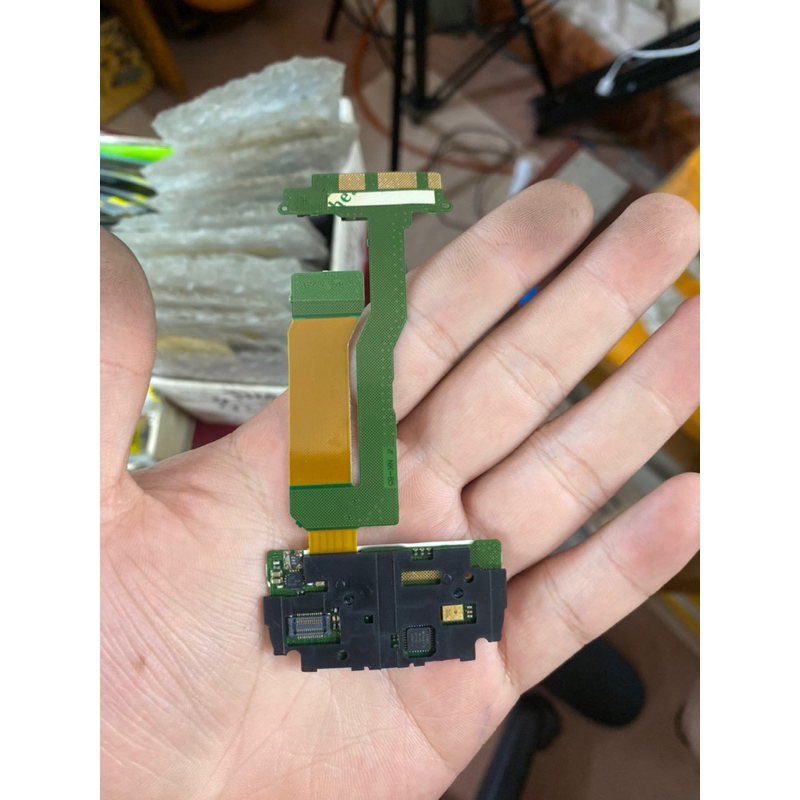 Cáp nguồn , bàn phím Nokia N85