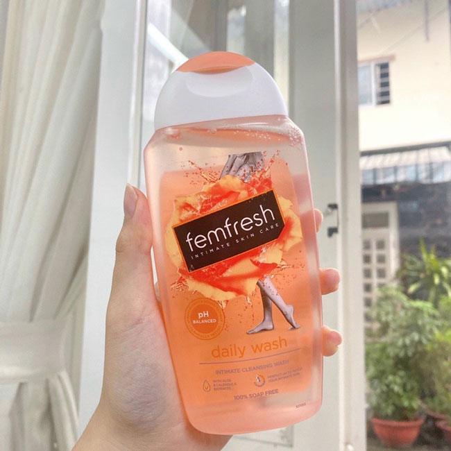 Dung dịch vệ sinh Femfresh 250ml