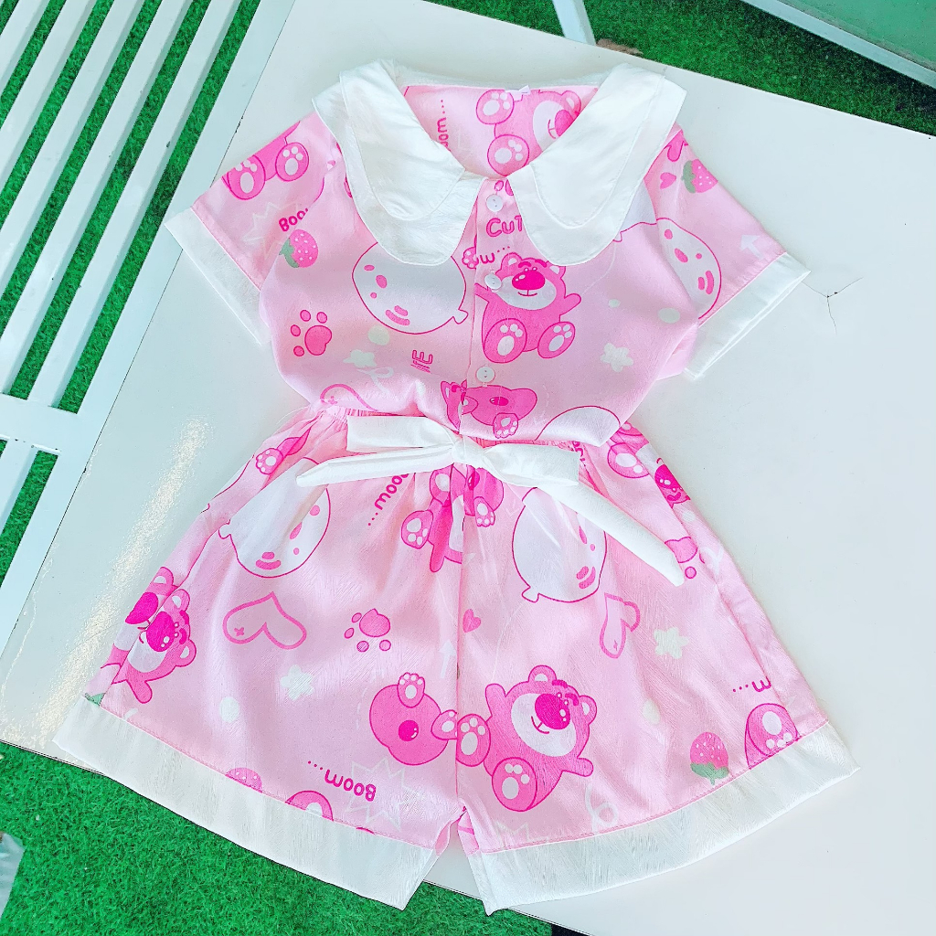 Bộ quần áo bé gái kiểu pijama vải lụa xước 15kg đến 25kg