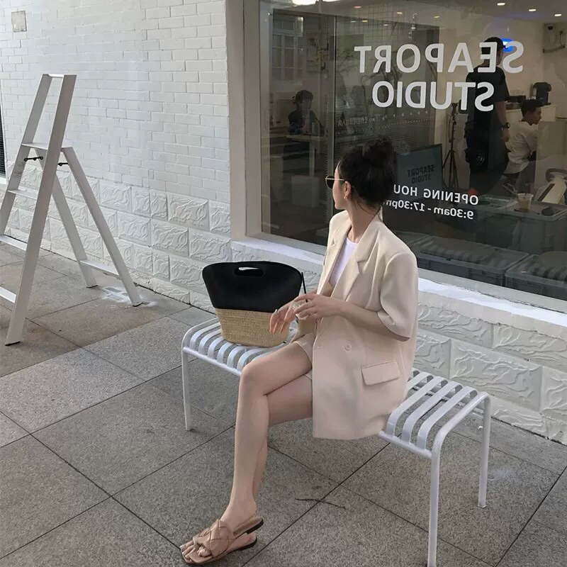 Set bộ Blazer  mùa hè áo tay ngắn kèm quần short lưng cao PLAYHARD