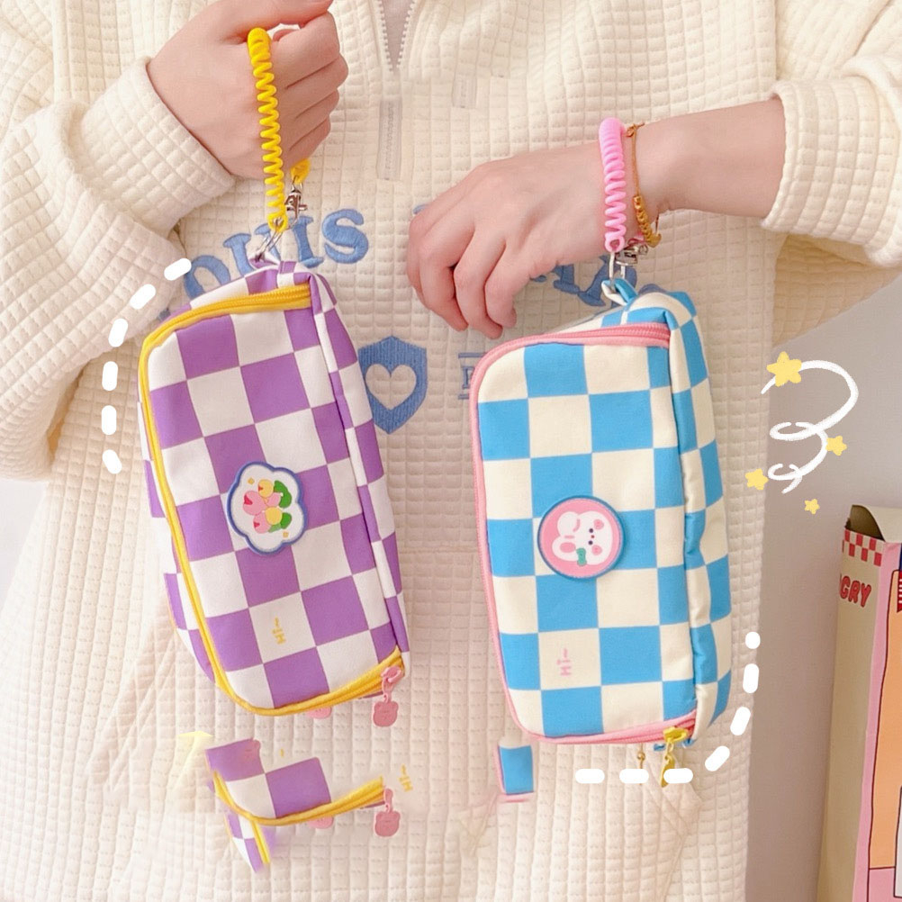 Hộp Bút Họa Tiết Caro Siêu To Hot Trend Siêu Xinh, Bóp Viết Đa Năng Độc Lạ, Túi Đựng Bút QUTI HBV23